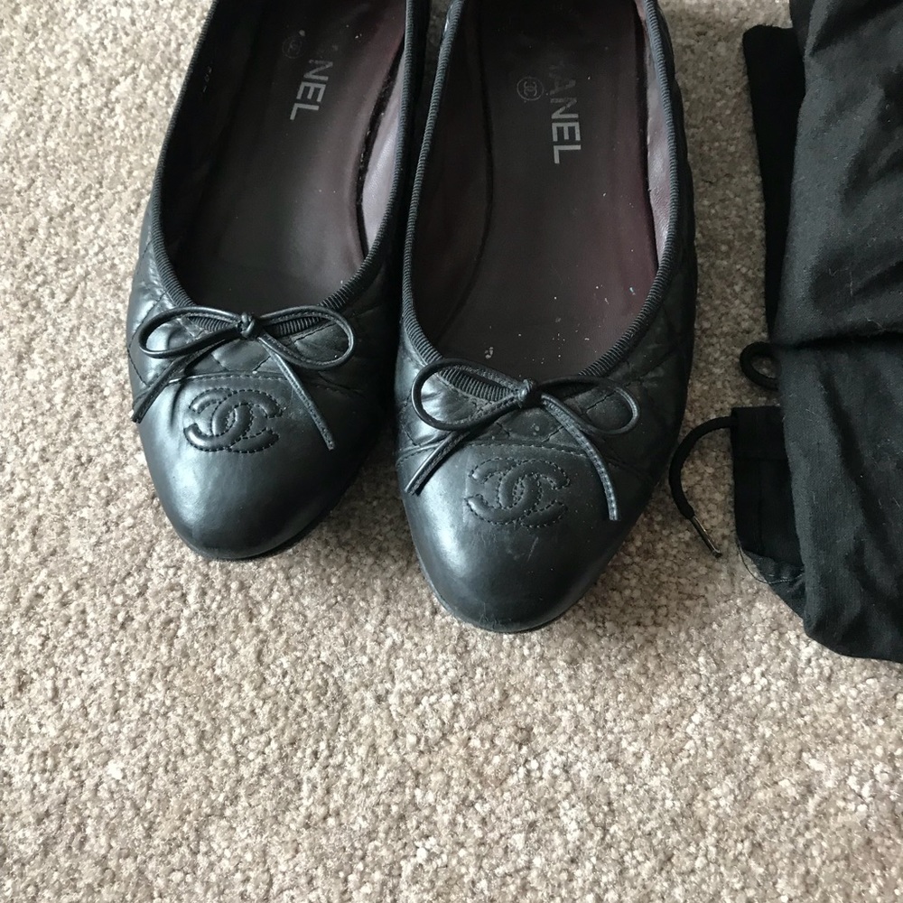 Authentic Chanel ballerina 38.5 C